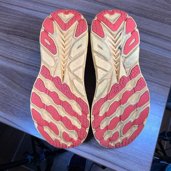 HOKA ONE ONE CLIFTON 8 - Women’s Running Shoes - SIZE 8B - Picture 10 of 11